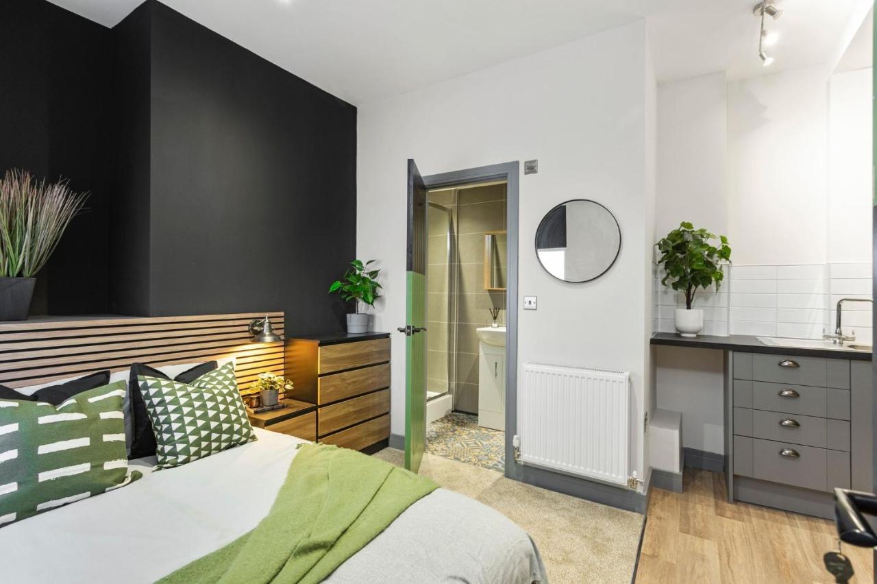 ✰Onpoint -Modern & Fresh Studio Apt Close To Centre - Convenient!✰ Lejlighed Beeston  Eksteriør billede